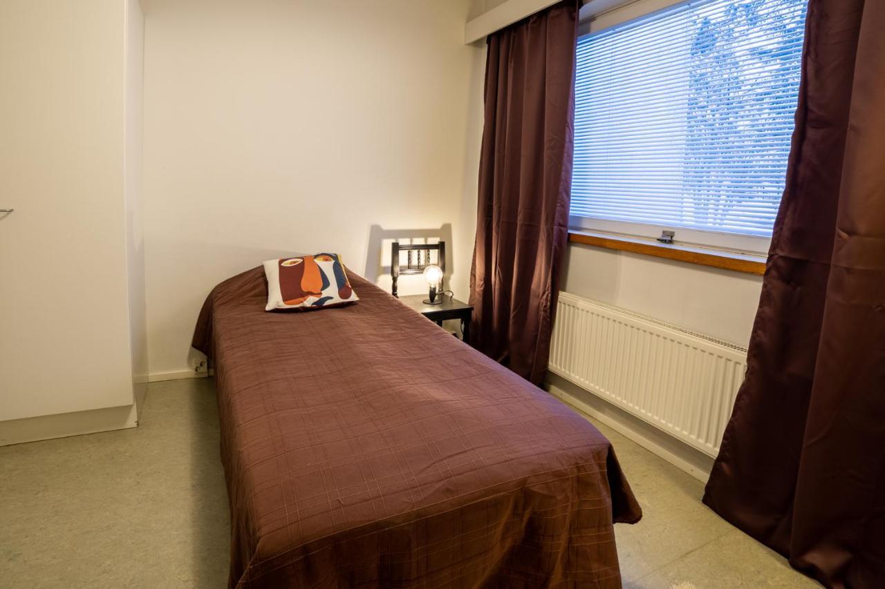 Kulkuri Hostellit Haemeenlinna Buitenkant foto