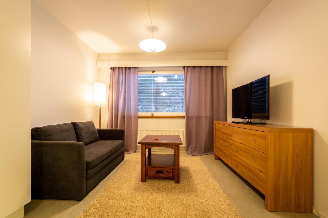 Kulkuri Hostellit Haemeenlinna Buitenkant foto