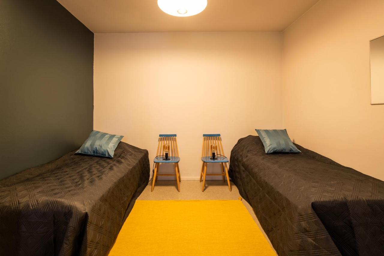 Kulkuri Hostellit Haemeenlinna Buitenkant foto