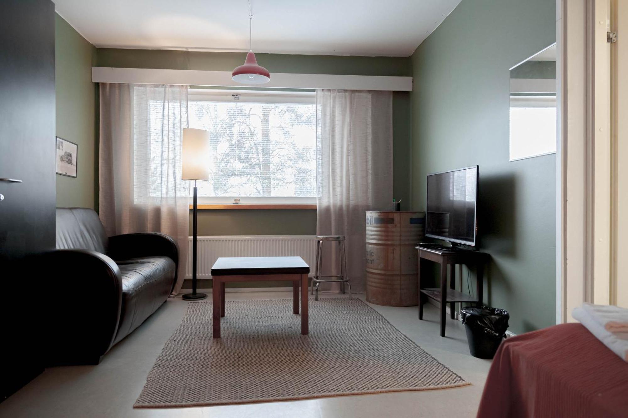 Kulkuri Hostellit Haemeenlinna Buitenkant foto